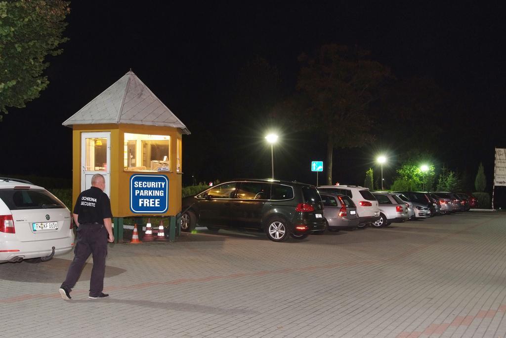 Motel Paradise Torzym Eksteriør billede